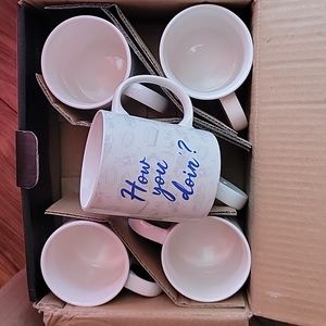 SET OF 6 CHARACTERS MUGS